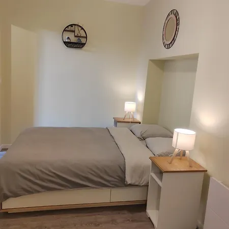 L'atelier ,calme, Parking, Centre * Gémozac